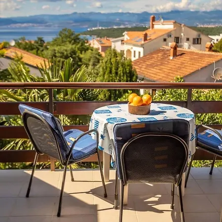 With Parking Space Njivice, Krk - 21861 Daire