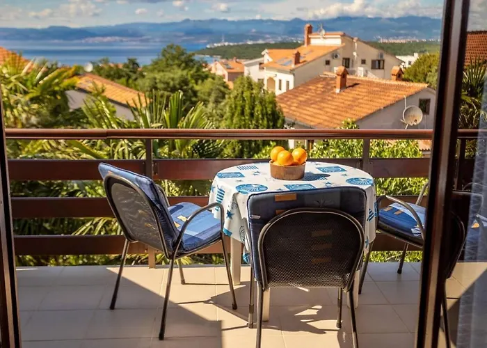 With Parking Space Njivice, Krk - 21861 Apartman