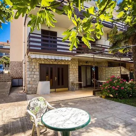 With A Parking Space Njivice, Krk - 21861 Apartment Njivice
