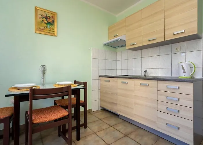 דירה With Parking Space Njivice, Krk - 21861