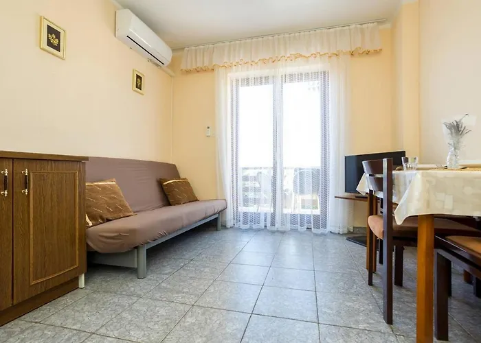 With Parking Space Njivice, Krk - 21861 *