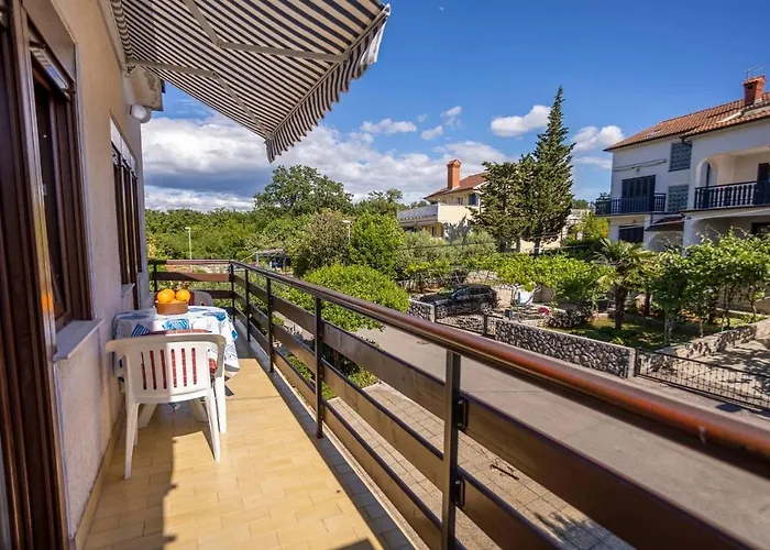 דירה With Parking Space Njivice, Krk - 21861 *