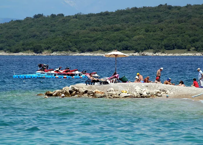 דירה With Parking Space Njivice, Krk - 21861 *