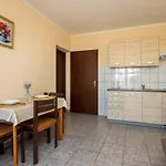 דירה With Parking Space Njivice, Krk - 21861